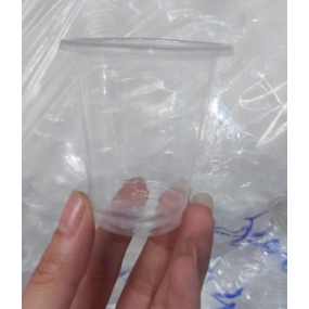 Ly nhựa 80ml