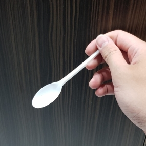 Muỗng kem sữa