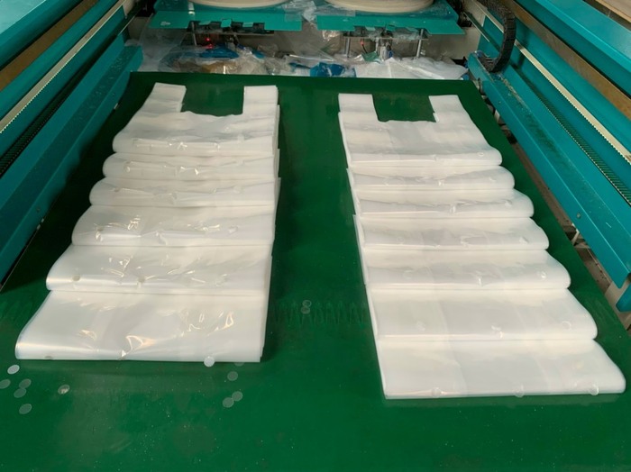 sản xuất và phân phối bọc rác